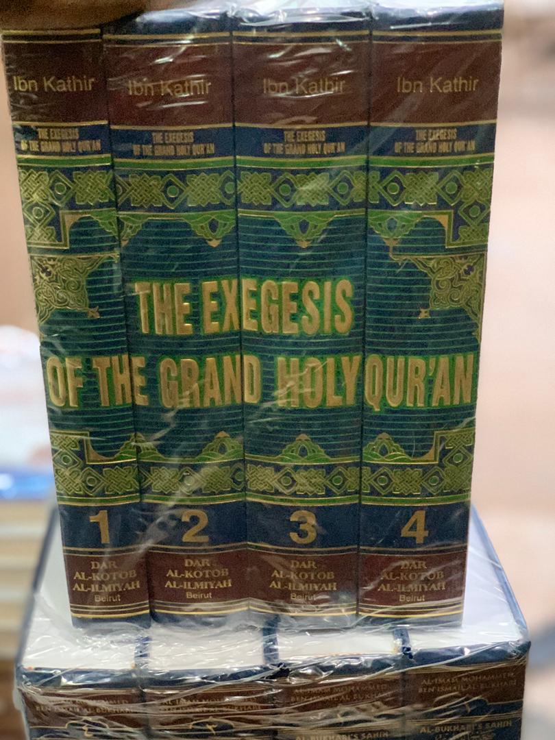 BaitulHikmah_NG's tweet photo. Tafsir al-Sa'di 
Sahih al-Bukhari 
Tafsir Ibn Kathir 
Stories of the Prophet 

Dar-ul-kutub ilmiyyah stands out!
#beneficialbooks
#Islamicbooks 
#weekendsales
#readersworld
Kindly RT, Barakallahu feekum! https://t.co/EYwIww7Edh