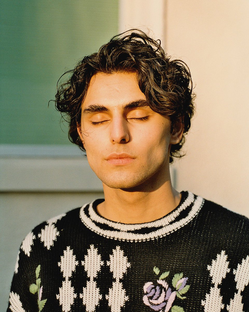 deyboncrow's tweet photo. Some Portraits of Hasib
.
#35mm #filmphotography #kodak #yashica https://t.co/wQ5uuukRrZ