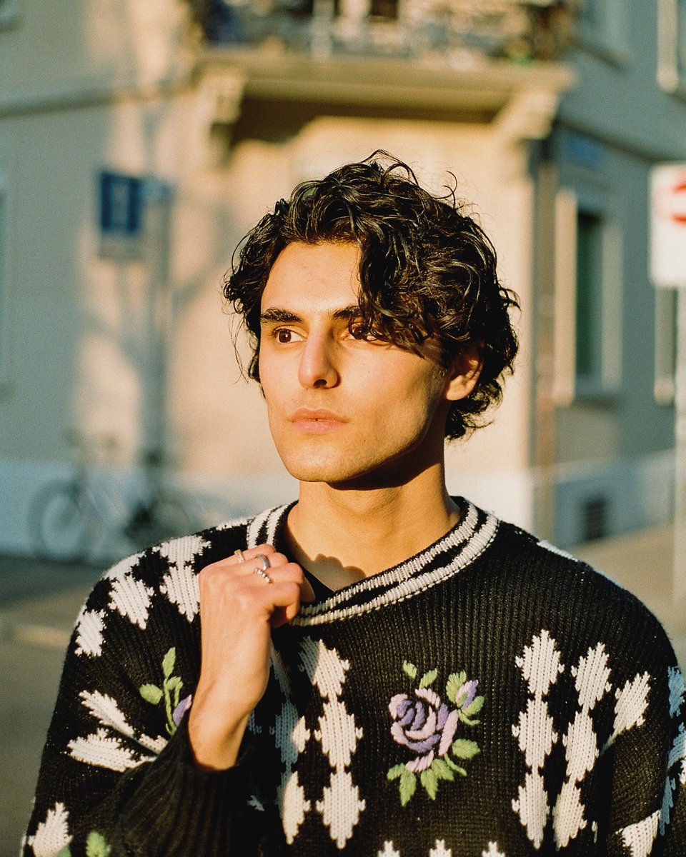 deyboncrow's tweet photo. Some Portraits of Hasib
.
#35mm #filmphotography #kodak #yashica https://t.co/wQ5uuukRrZ