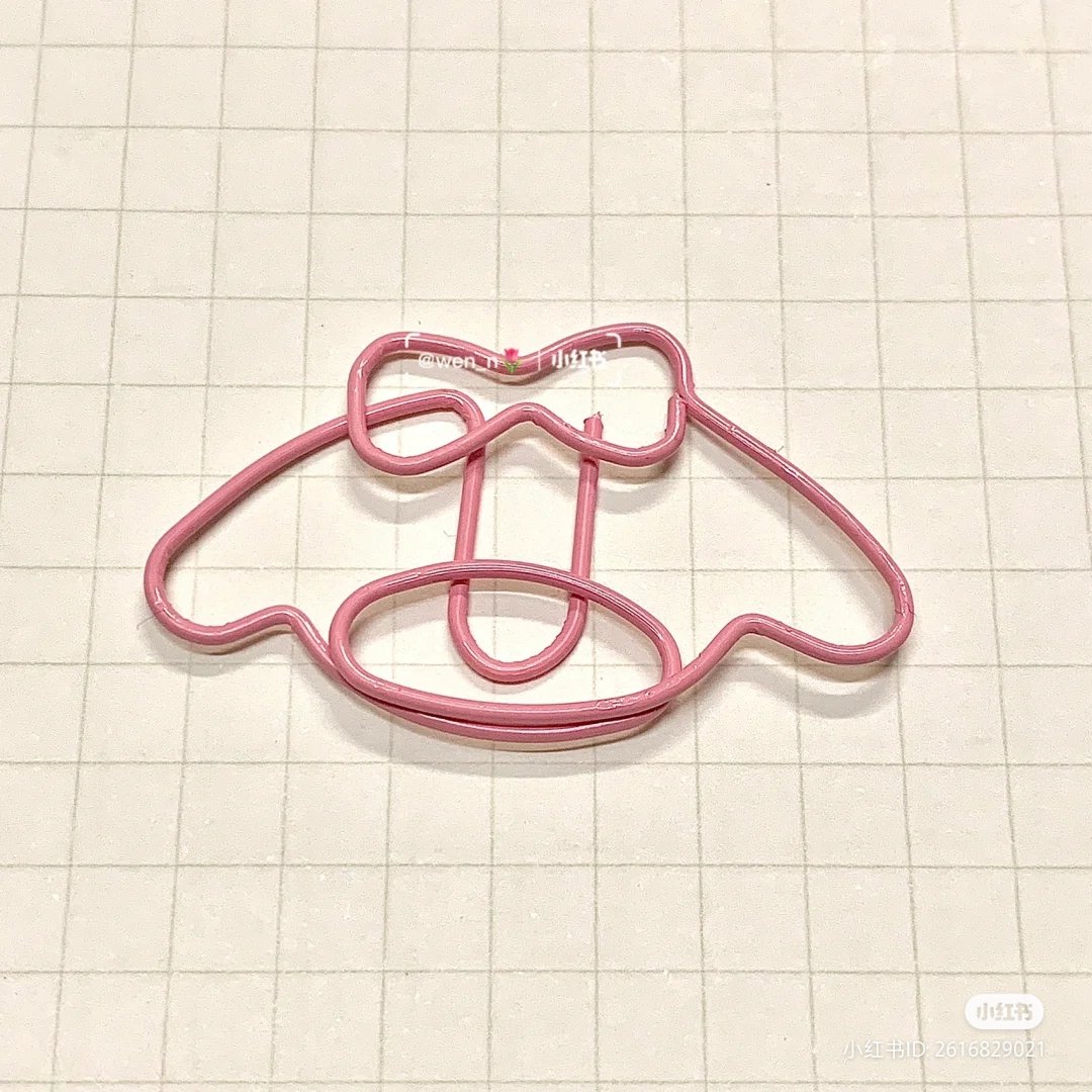 hello kitty tweet media