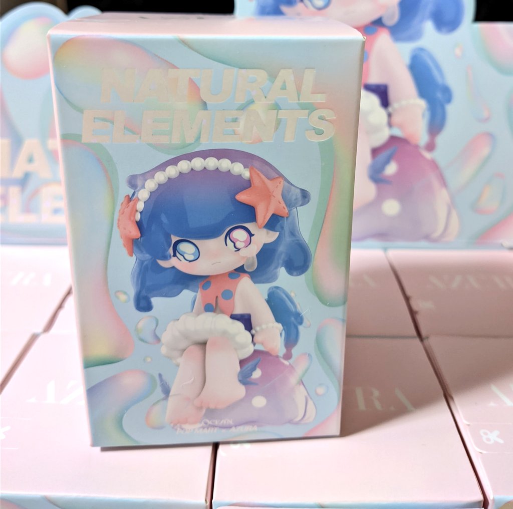 以前、POPMARTのAZURAのエレメンツシリーズを3個買ったんだけど、昨日