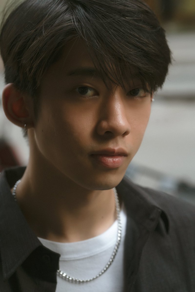 hinss3's tweet photo. 你接单吗 接一下本少爷的孤单 https://t.co/X2gZUnDToJ