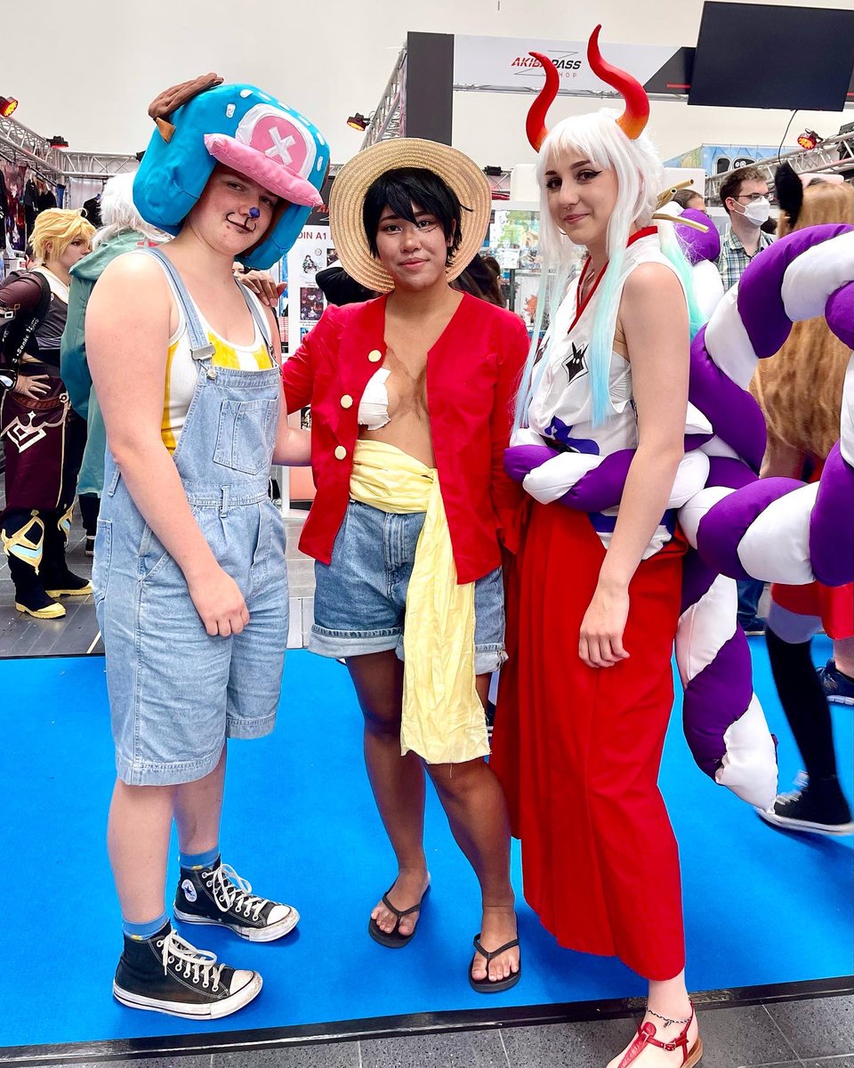 DoKomi's tweet photo. #PeopleOfDoKomi 🎉 Wir wünschen Euch viel Spaß heute auf dem 2. Und letzten Tag der #DoKomi2022!

^___^

🍡DoKomi Expo 2022
🗓 4. - 5. Juni https://t.co/xkrIQNsYa0