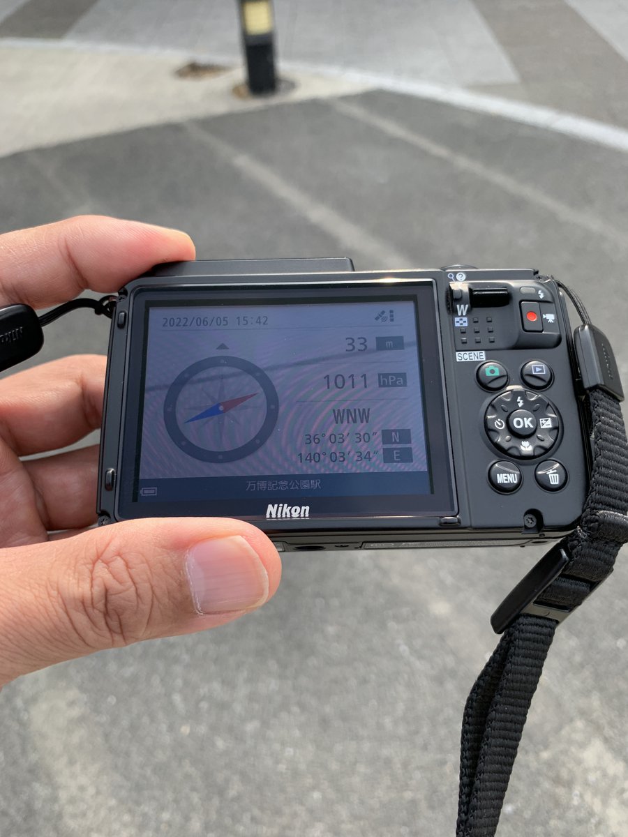 kikuling's tweet photo. NikonCoolPix AW130はもう7年前のコンデジ。
でも、GPSセンサーと気圧計と電子コンパスがついていて、撮影ポイントが表示されるし、地図も表示するし、PROTREKみたいじゃん!!
#防水コンデジ
#AW130 https://t.co/TLz6Vj7eNa