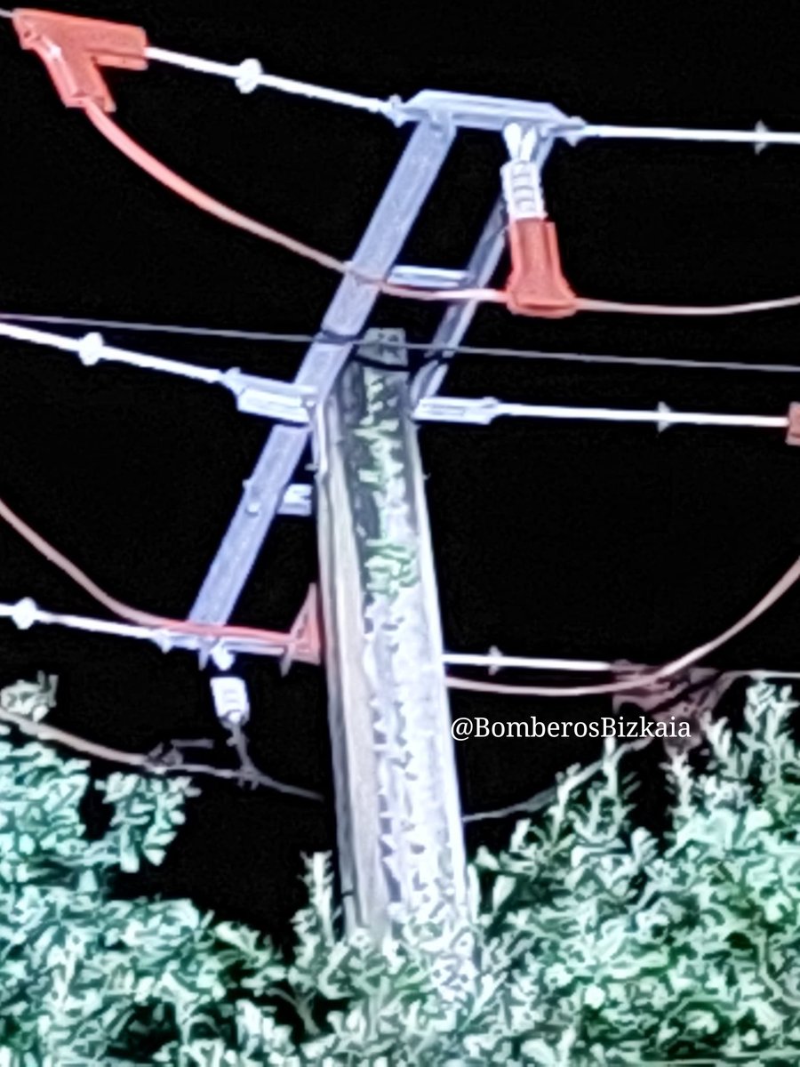 Limpieza de calzada #Trapaga
Incendio de cableado #Sopuerta
Incendio vivienda,…