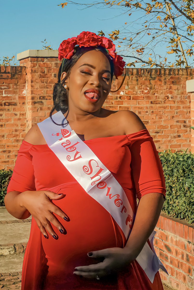 mfundon3m's tweet photo. Shoot 📸 a friend babyshower yesterday.. https://t.co/SqNlUfpqtf