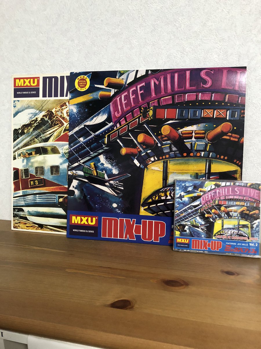morequest's tweet photo. DJのMIX CDで1番好きなのは、MIX-UPシリーズのJeff Mills。次は2 many dj’sのやつ。
#JeffMills
#ChangesofLife
#StringsofLife https://t.co/evlTxVsGY8