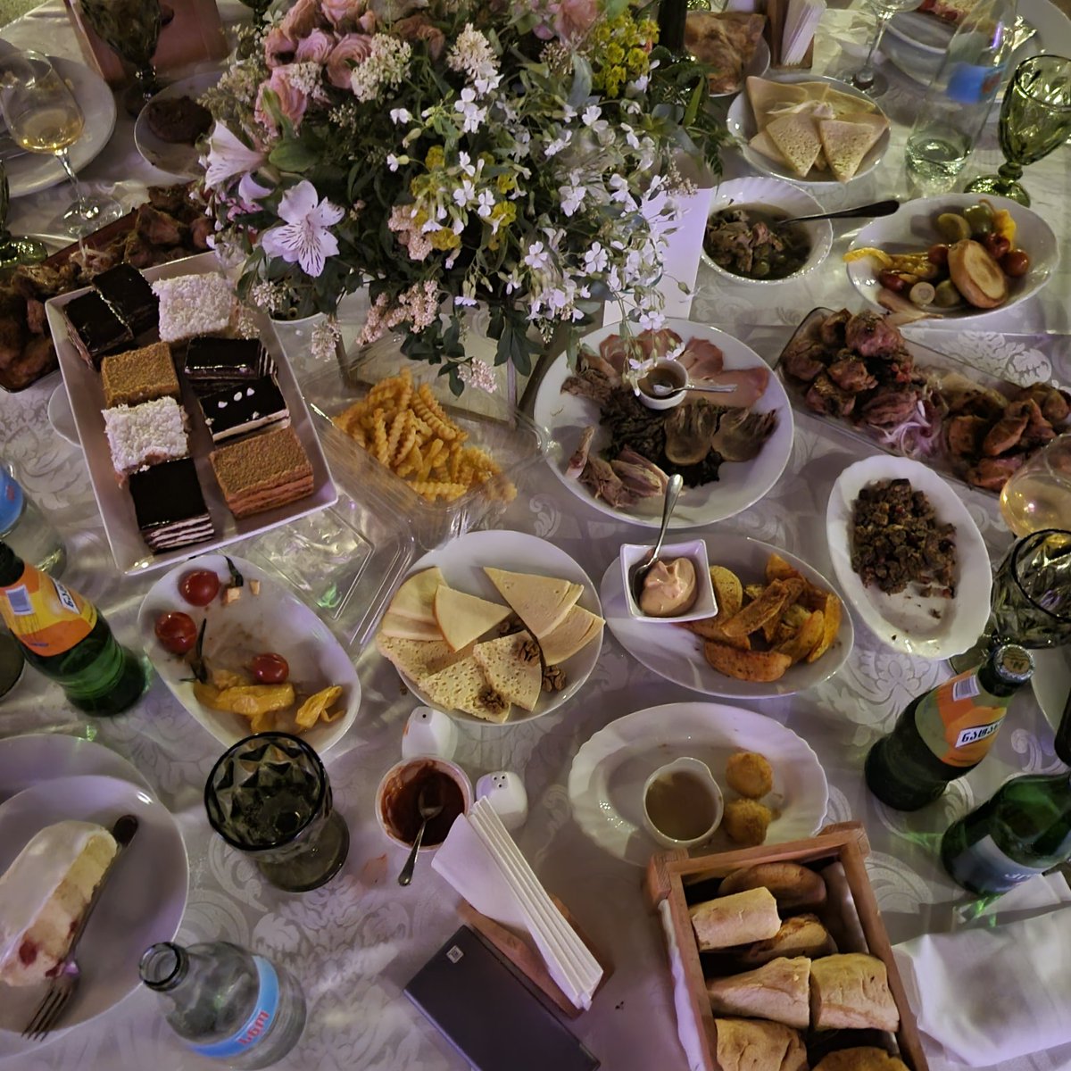 Max Fras tweet media