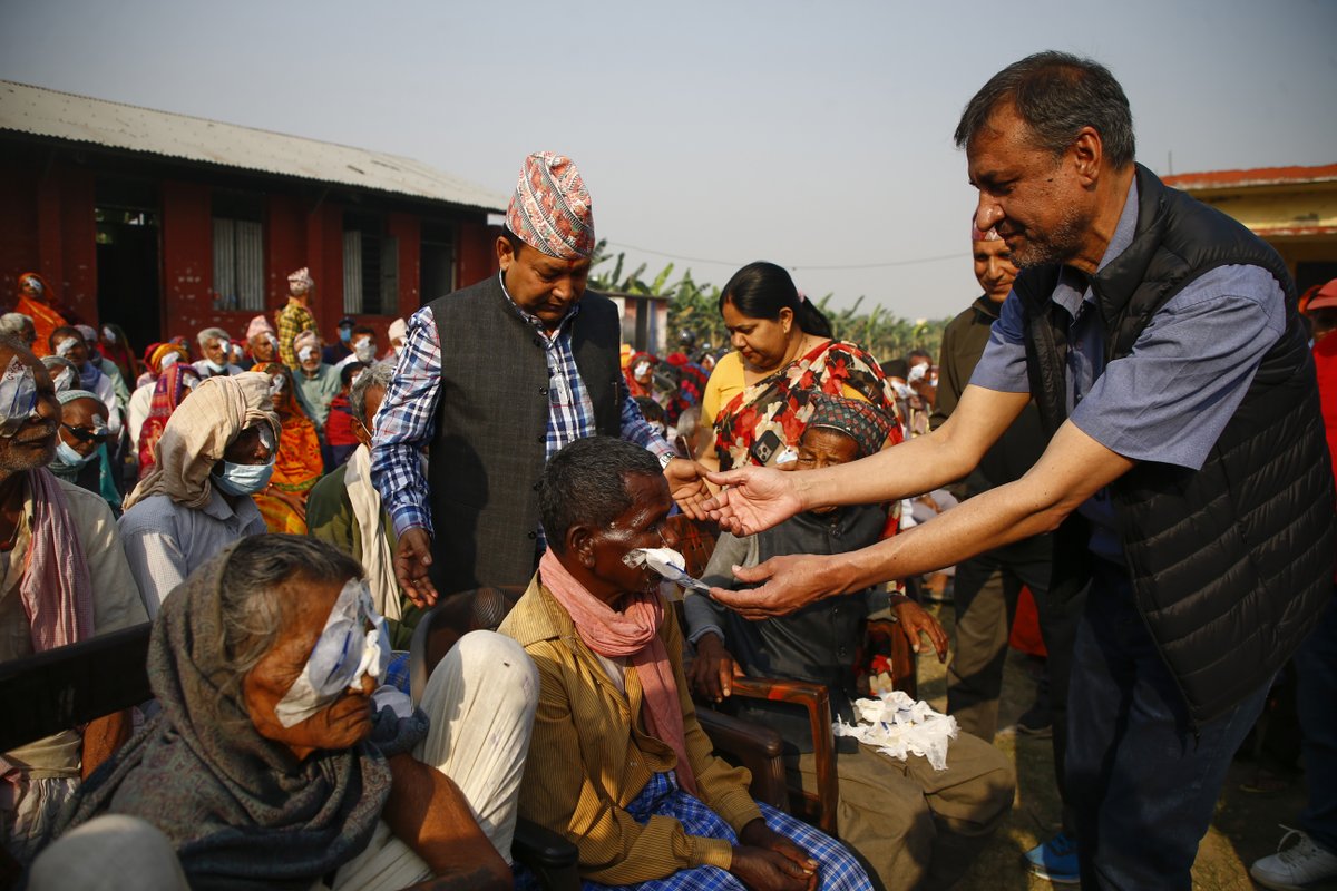 mrtejkohli's tweet photo. Dr Govinda Paudyal is seen removing the patches off #Majhi’s eyes. The #TejKohliandRuitFoundation conducted 305 cataract surgeries and restored sight during their Nijgad outreach camp #SeeingAgain #2030insight #Vision #cataracts #UNSDG1 #ExtremePoverty #TejKohliRuit #TejTalks https://t.co/pCZOsCnQGy
