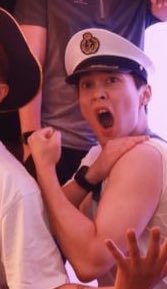 littlexiunshine's tweet photo. PILOT XIUMIN!! ����🥵🥵 https://t.co/7rgl1VvuIB