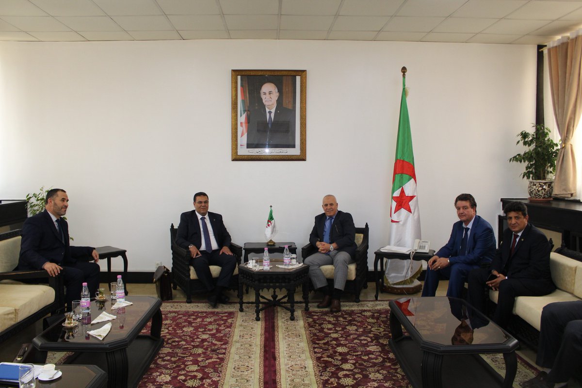 Ministère du Travail Algérie وزارة العمل - الجزائر tweet media