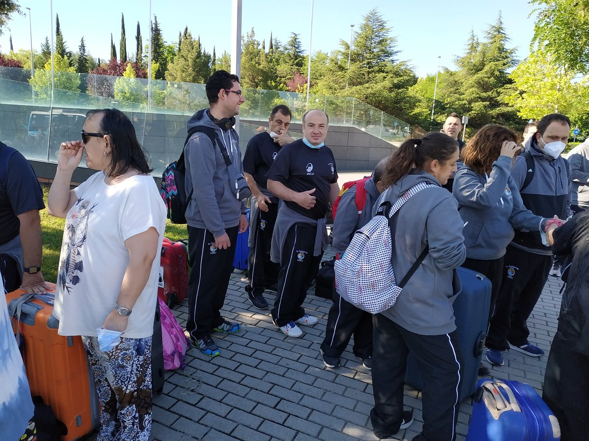 Sueño cumplido, los #chamiosos de <a href="/Chami_Rugby/">Club de Rugby El Salvador🏉</a> ya están rumbo a Irlanda para participar en el <a href="/IMART_worldcup/">IMART</a> . Suerte y a disfrutar la experiencia.