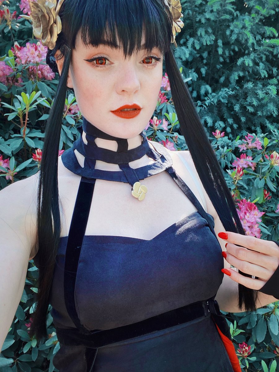 plastiquedoll's tweet photo. who's yor favourite mommy? 💌 #SPYxFamily https://t.co/zUuaxBhPVM