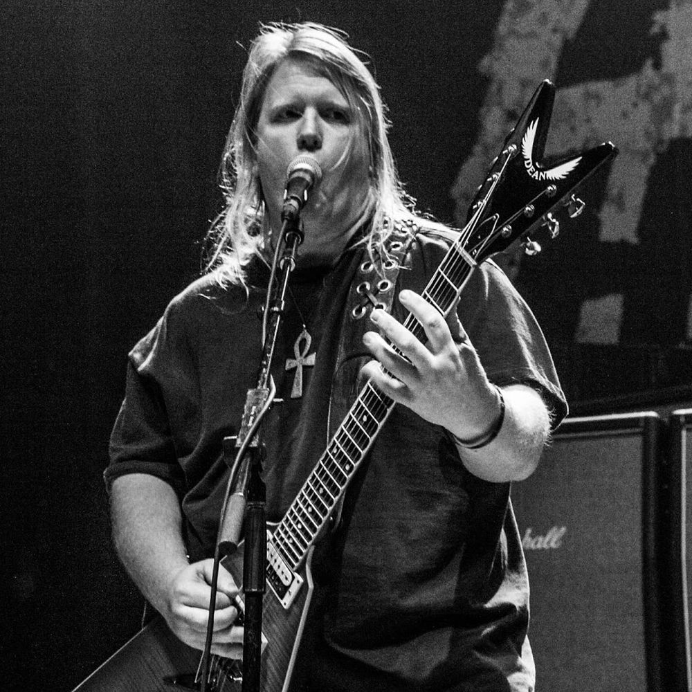 5 de Junio. Hoy cumple años Karl Sanders , guitarrista y fundador de NILE.  Felicidades !
Happy Birthday ! 