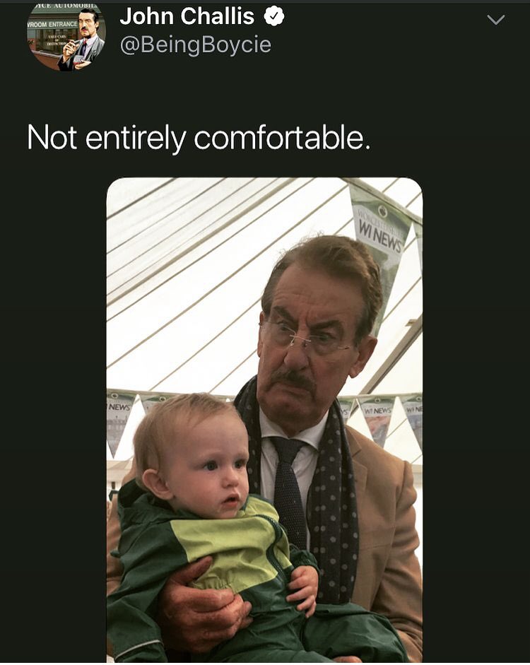 TammyRoote's tweet photo. @ofah_podcast @BeingBoycie My children and I met him a few years back at the fat forest show where he held my son Jude for a photo. His wife took a photo too and shared on twitter😆 He was so down to earth and just pure lovely ☺️ A true legend gone far too soon ❤️ https://t.co/FhffwuOCkW