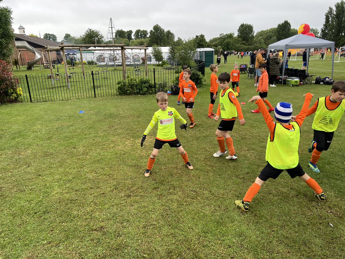 crowmarshfc's tweet photo. The start of day 2 is underway at our awesome tournament, massive thank you to our sponsors Champion &amp; Co J Drewe Landscaping @NamosSolutions @waitrose Maids Neil Aldridge Barkwell Thames Salon @EcoscapeSoluti2 https://t.co/9sE6wUUhl1