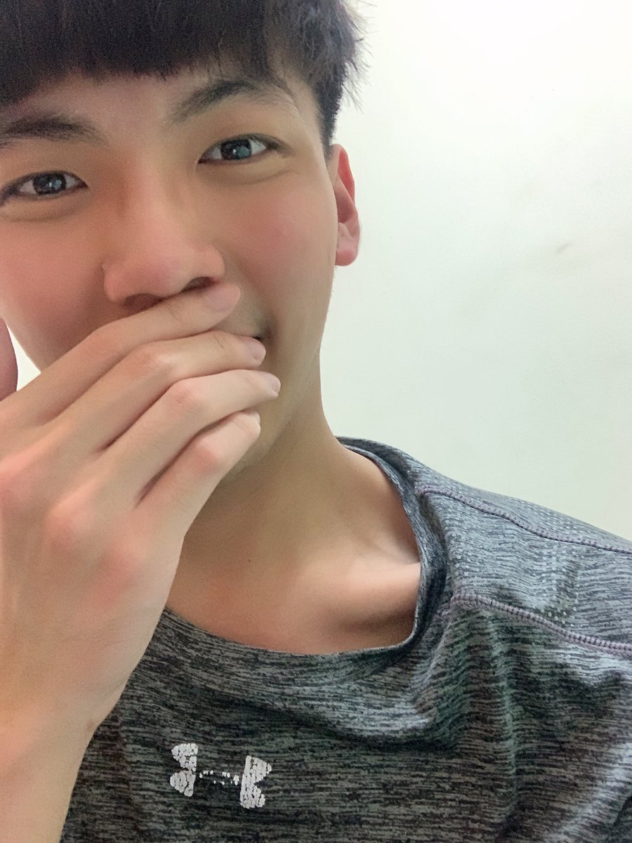 awdefrgthy's tweet photo. 星期三禁慾失敗忘記跟大家說😅
今天再重新開始算啦！😛 https://t.co/2B4ub2UB1l