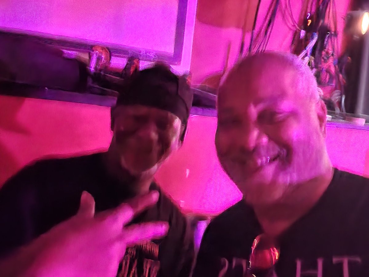 davemarsh62's tweet photo. Basseydrae and The Magic Bass downtown Wash DC. The Magic Bass live onstage with The Kromanauts at The Pie Shop, a great place for heaven in a crust and funky music in a box.
#basseydraeandthemagicbass #themagicbass #themagicbasslive #themagic #teammbs #basseydrae #firstborn https://t.co/11ZBbMnPdo