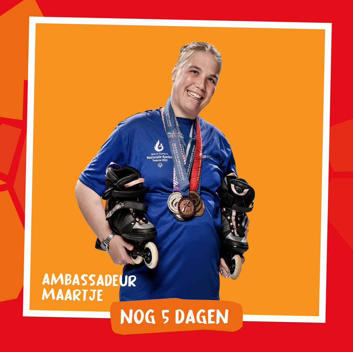 specialtwente's tweet photo. Op vrijdag 10 juni zal @KjeldNuis en ambassadeur Maartje samen de Olympische eed afleggen in een vol Fanny Blankers-Koen Stadion in de @gemeentehengelo.

"Het is voor mij een enorme eer dat ik ben gevraagd om dit samen met Maartje te doen" Kjeld Nuis.
#eed #altijdeenwinnaar https://t.co/hqPc8qtCfb