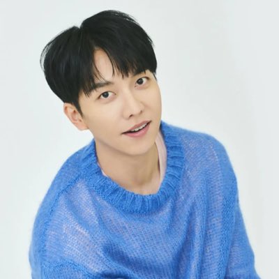 #NewProfilePic
#LeeSeungGi 
#18YearsWithLeeSeungGi