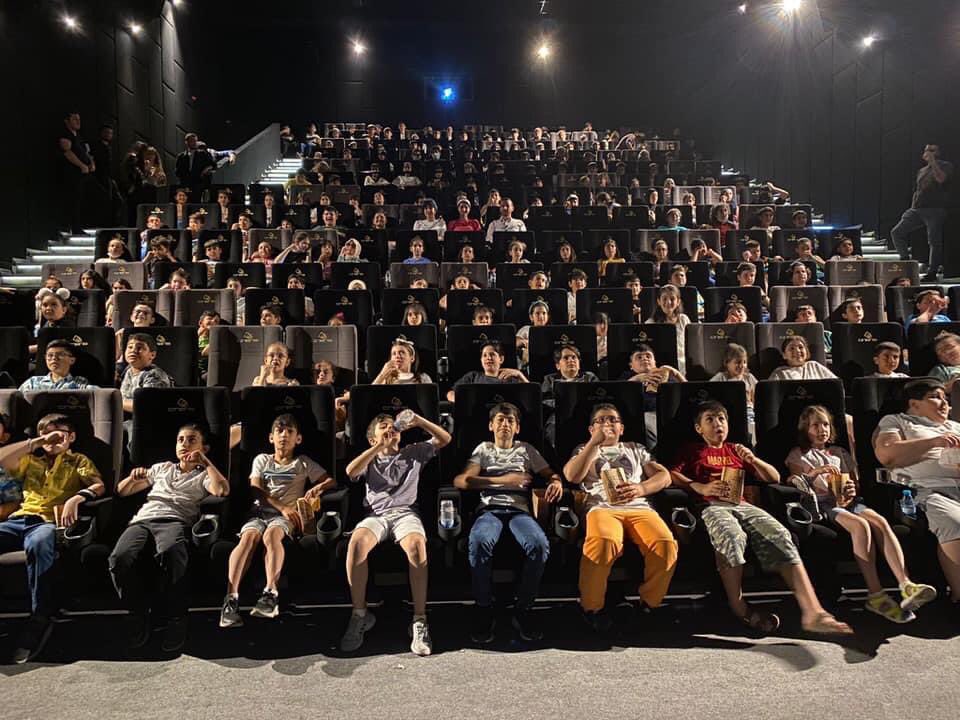 adnanmendresilk's tweet photo. 10.000 Okul Projesi Kapsamında ‘ Sinemaya Gitmeyen Çocuk Kalmasın ‘ Projesiyle  Çocuklarımızı Sinemaya Götürdük 
@tcmeb @istanbulilmem @memleventyazici @istmemtemeleg @gopmem @YUSUFUZANTI @Uygarkeskin @Gop10binokul https://t.co/kB6zMtHh4c