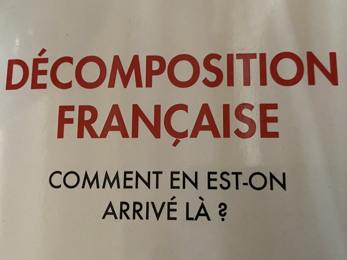 SOUVENIRAVENIR's tweet image. 👍👏continuons à nous laisser endormir par les discours #islamofachiste de @NUPES_2022_ @ValVervoort et son #kamarade #dictateur @JLMelenchon 
La #barbarie #mauresque de l’#ORDRENOUVEAU fera le reste jusqu’au #remplacement des #petitsblancs 👎🏿😱