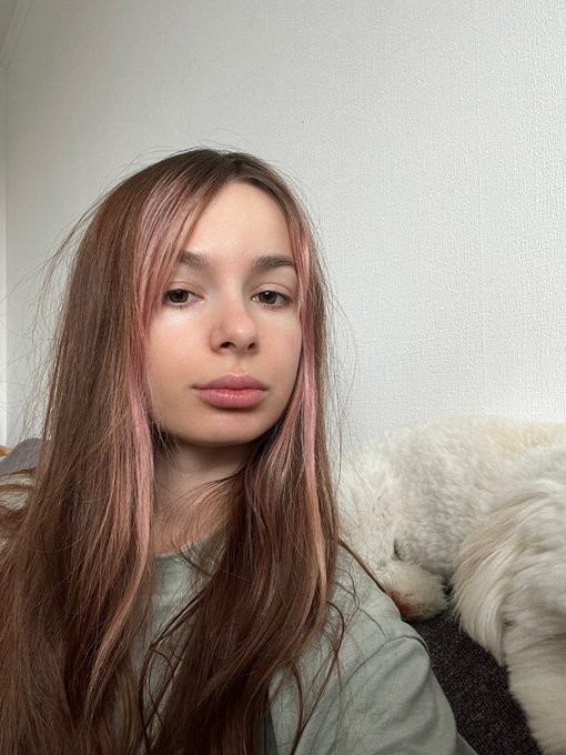 Я більше не хочу постити нюдеси тут, бо ви їх не цінуєте, теперь будете бачити лише моє лице (невдоволене)<a href="/tag/%D0%BD%D1%8E%D0%B4%D1%81%D0%BE%D1%87%D0%B5%D1%82%D0%B2%D0%B5%D1%80%D0%B3"class="tags"><span>#нюдсочетверг</span></a><a href="/tag/%D1%82%D0%B5%D1%80%D0%BE%D0%BD%D0%BB%D1%96%D1%84%D0%B0%D0%BD%D1%81"class="tags"><span>#теронліфанс</span></a><a href="/tag/%D1%85%D1%82%D0%B8%D0%B2%D0%B8%D0%B9%D1%87%D0%B5%D1%82%D0%B2%D0%B5%D1%80"class="tags"><span>#хтивийчетвер</span></a><a href="/tag/ter"class="tags"><span>#ter</span></a>
