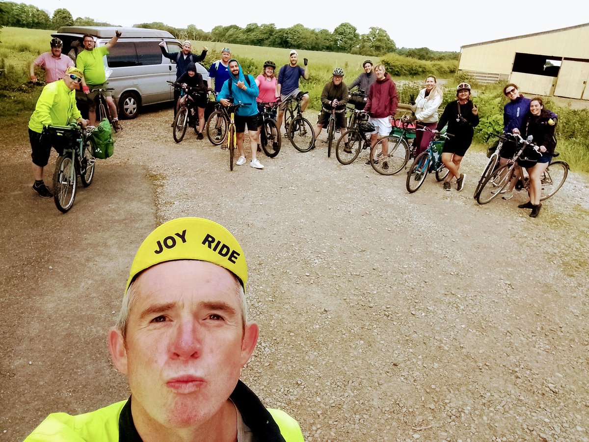 PelotonLiv's tweet image. #overjoyed 17 of us took on a sweet part of the north Wales coast and everything was peachy. I'm convinced that a successful bike tour like this builds a new level of love for the bicycle and an understanding of what it can bring it to your life...and that's why we do it.