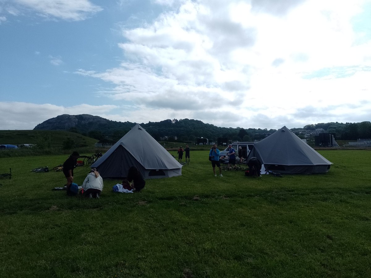 PelotonLiv's tweet image. #overjoyed 17 of us took on a sweet part of the north Wales coast and everything was peachy. I'm convinced that a successful bike tour like this builds a new level of love for the bicycle and an understanding of what it can bring it to your life...and that's why we do it.