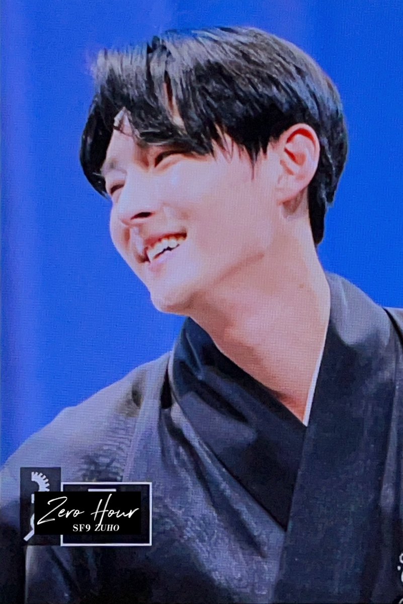ZeroHour_0704's tweet photo. PRE🦁️ 

220605

#SF9 #에스에프나인 
#ZUHO #주호 
@SF9official https://t.co/qxZpuq2Mxf