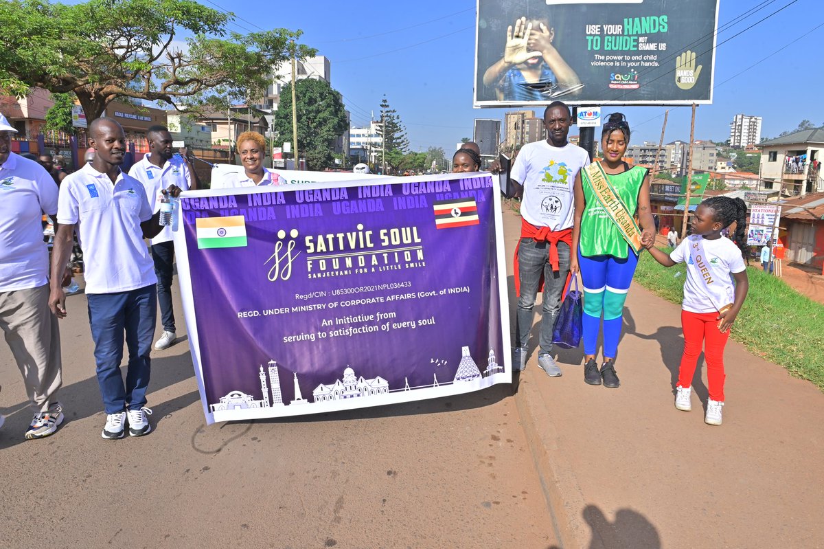 Front_Aid_'s tweet photo. Today Front Aid Foundation in partnership with ATEI have cerebrated the world environmental day with a marathon to create awearness about climate change. The awearness has ended very well.@ATEIUg @FairventuresUg @UNDPClimate @TristanJLemke @256Solomon @vanessa_vash @SATTVIC_SOUL https://t.co/Gd8Arf1vN9