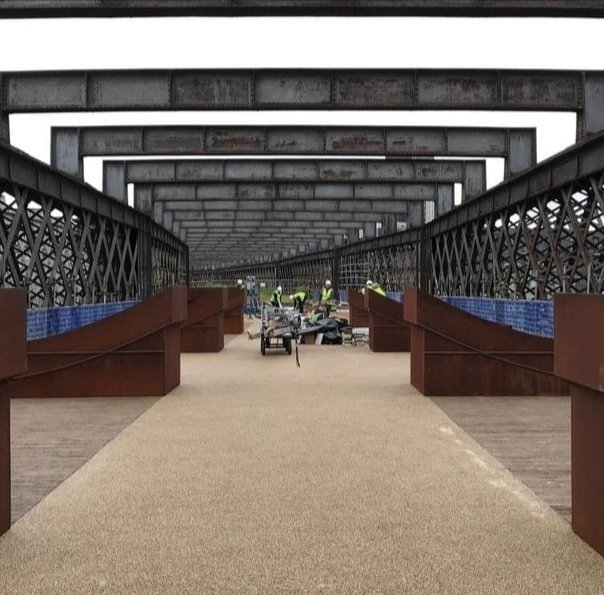 The planters have arrived on the Castlefield Viaduct. The planting will start soon! Read more about it on the National Trust Instagram page. instagram.com/ntcastlefieldv…
#spiritofplace