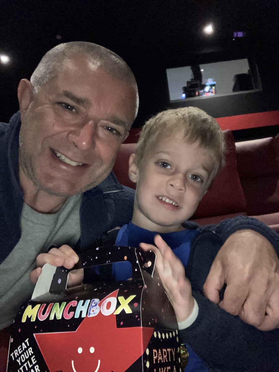 mslawson72's tweet photo. Popcorn for breakfast watching the Bad Guys at the cinema -it’s 1 hour 40 minutes #staystring 😳sure it will fly by . It does seem very loud in here or am I just getting old 😂https://t.co/qqUXkxRVwW https://t.co/1dOwR2qRUw