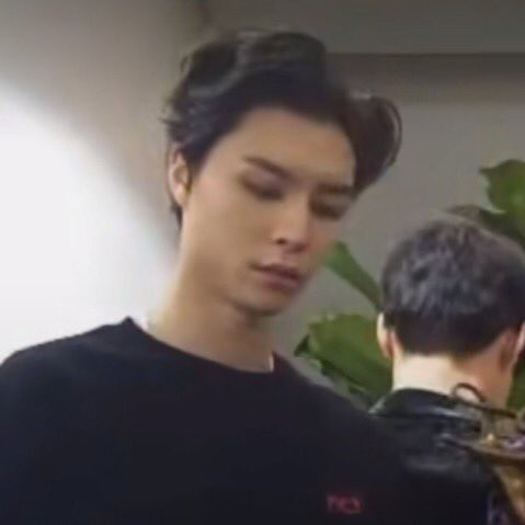 jae1l_'s tweet image. 저화질의 John나 잘생긴 쟈니 타래