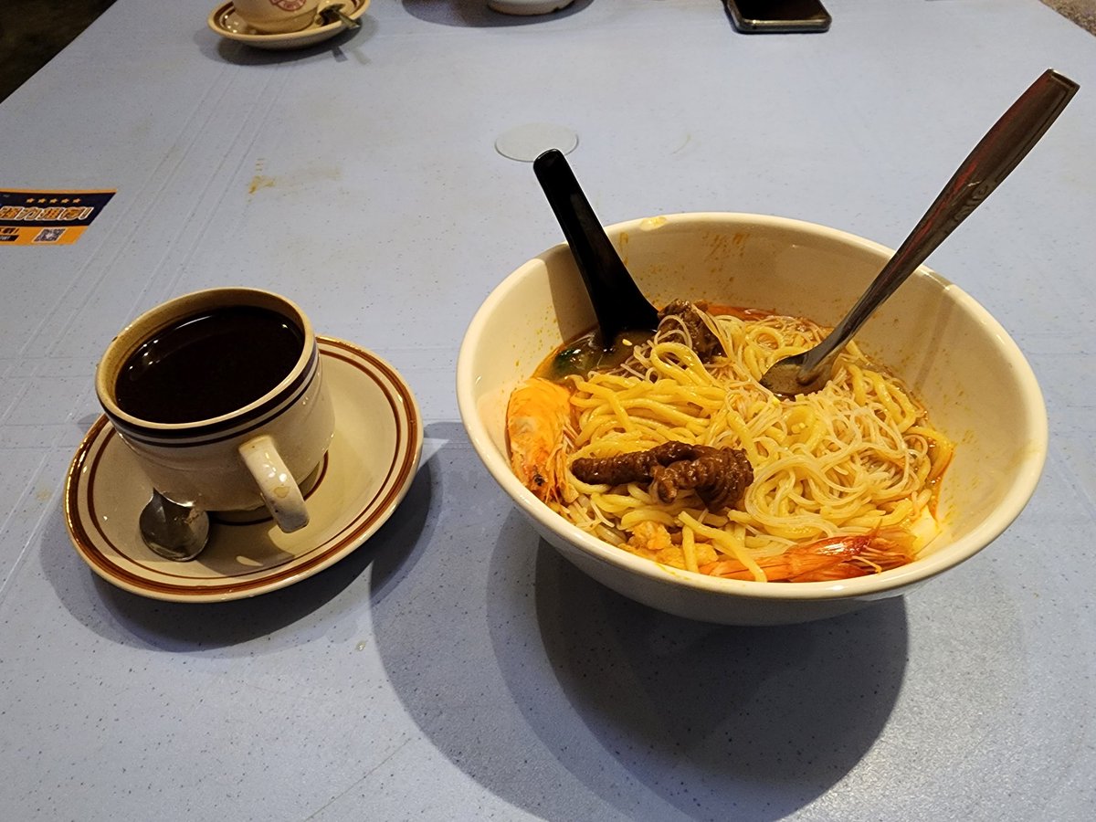 kluxter11's tweet photo. Food is love https://t.co/8w4753fhJh