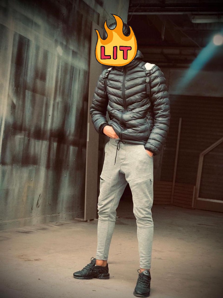 Roubyo7's tweet photo. مساج زيت جسم عا الجسم مع السكس 
معي مكان 
مكاني بالعين 
تواصل واتس 0524709028 https://t.co/2NAm254YQR