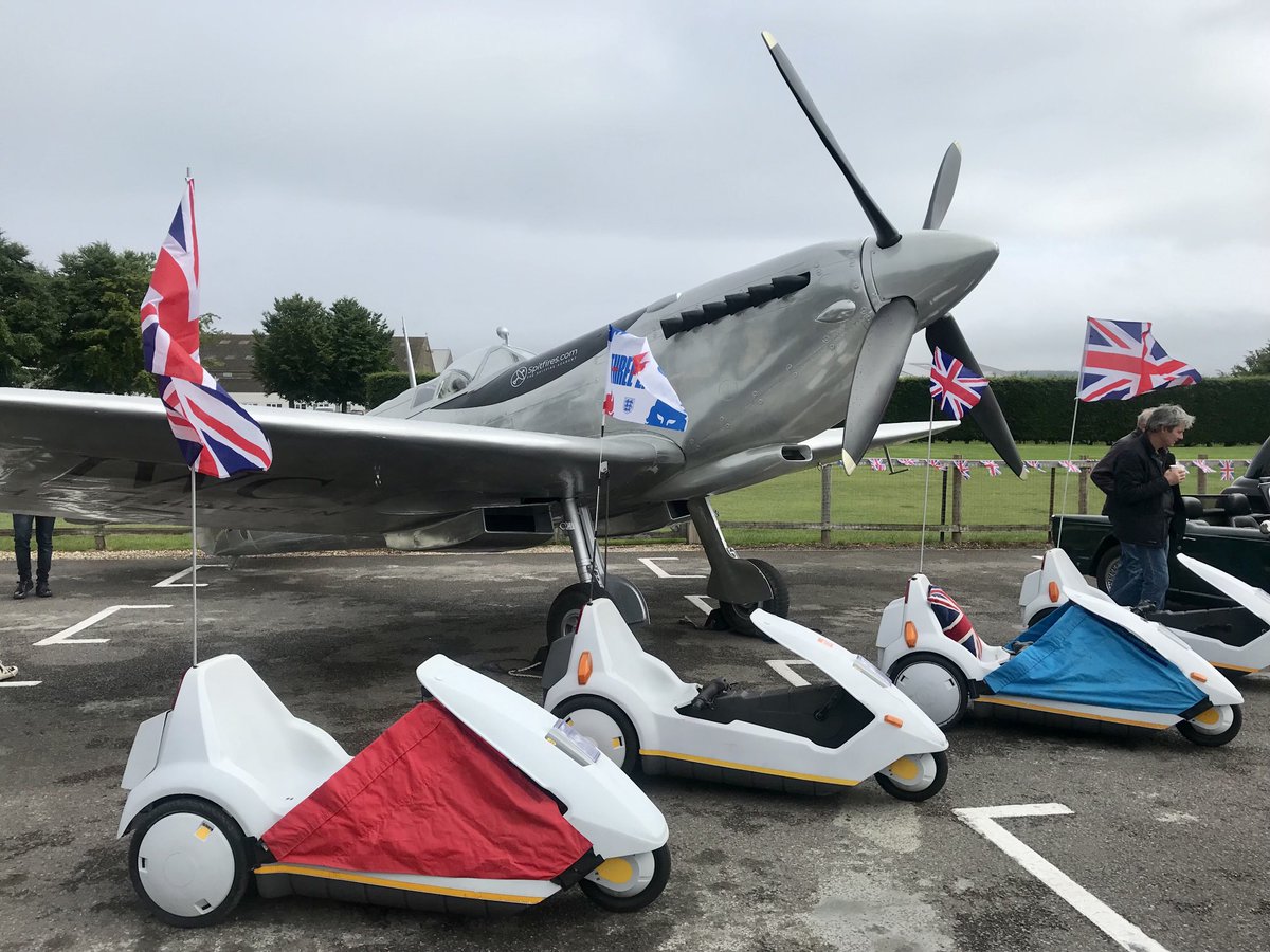 Sarah Burnett (@sarahbunty) on Twitter photo Lots of beautiful British cars β¦<a href="/GoodwoodRRC/">Goodwood Road & Racing</a>β© Breakfast Club but this pairing was the most intriguing! Lots of beautiful British cars β¦<a href="/GoodwoodRRC/">Goodwood Road & Racing</a>β© Breakfast Club but this pairing was the most intriguing!