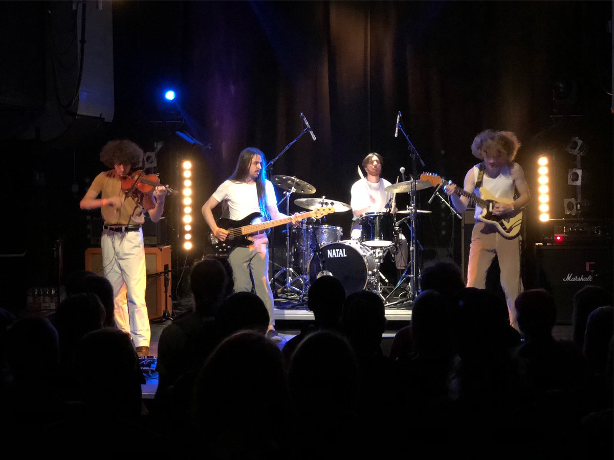 🦋Post In Paris 🦋 tweet media