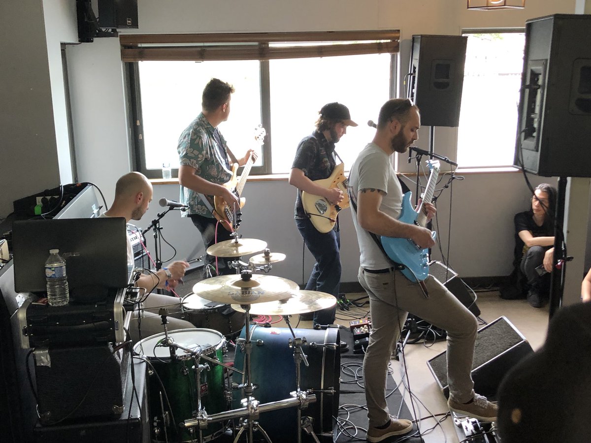 🦋Post In Paris 🦋 tweet media