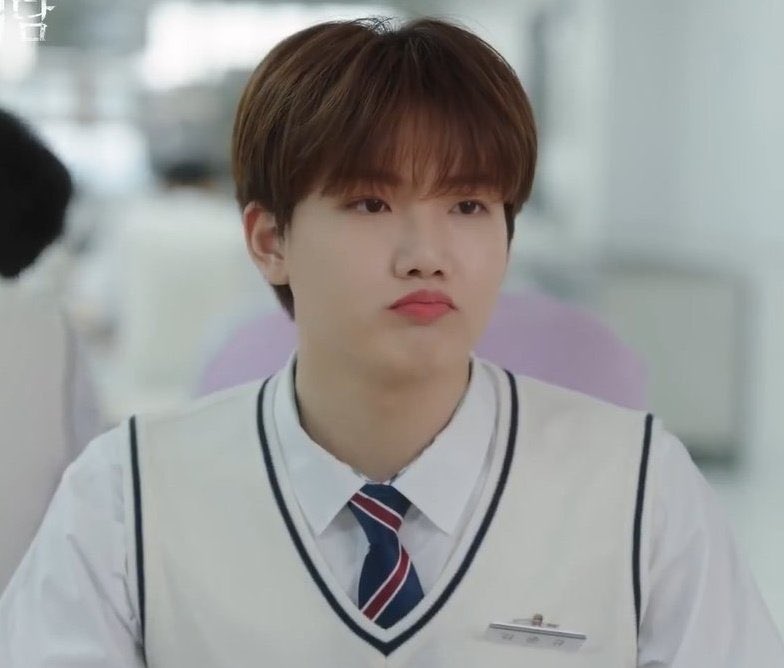 xxlei94's tweet photo. เธรดน้องจุนกยูแก้มกม 🥟🍞🍮 https://t.co/Bg4tcEPQ2g