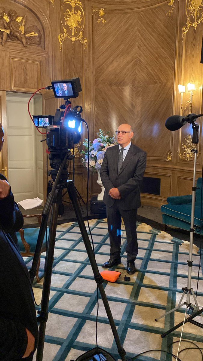 UGLE_GrandLodge's tweet image. We are delighted to be at @ClaridgesHotel for the official @Jubilee_Pageant Album sponsorship event! 

@SurreyMason Provincial Grand Master Ian Chandler is currently being interviewed about the deep-rooted connections between Freemasonry and The @RoyalFamily 📽

#Freemasons