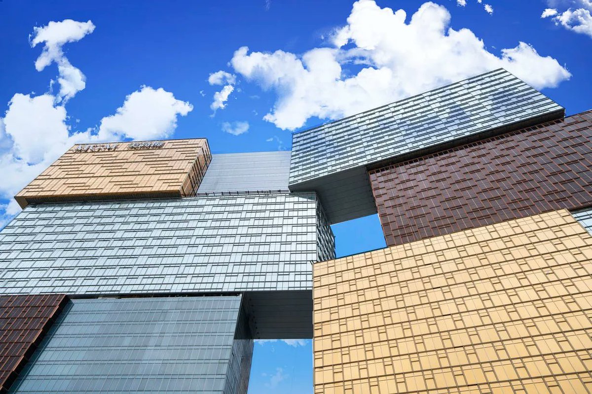 archinect's tweet photo. MGM Cotai by Kohn Pedersen Fox Associates (KPF) @KohnPedersenFox #ArchinectProjects 📸 H.G. Esch

Project details at https://t.co/muPhzMUZe6 https://t.co/RjxbDUwFwF