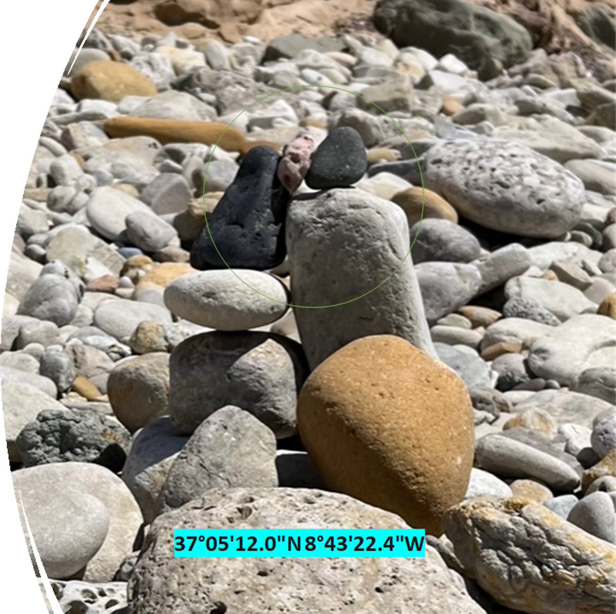 LarryMcCarthy's tweet image. Wondering if my #cairn is holding up? Please, let me know if you happen to pass by. #obrigado #praiadaluz #luz
