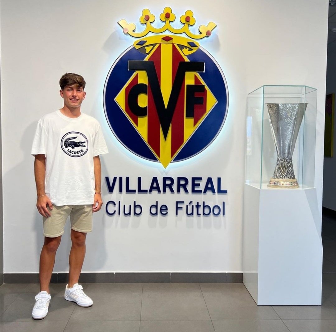 La renovación de Mario se celebra como pocas

Qué pedazo de futbolista y de persona 🌠💛

Se lo merece más que nadie🌟