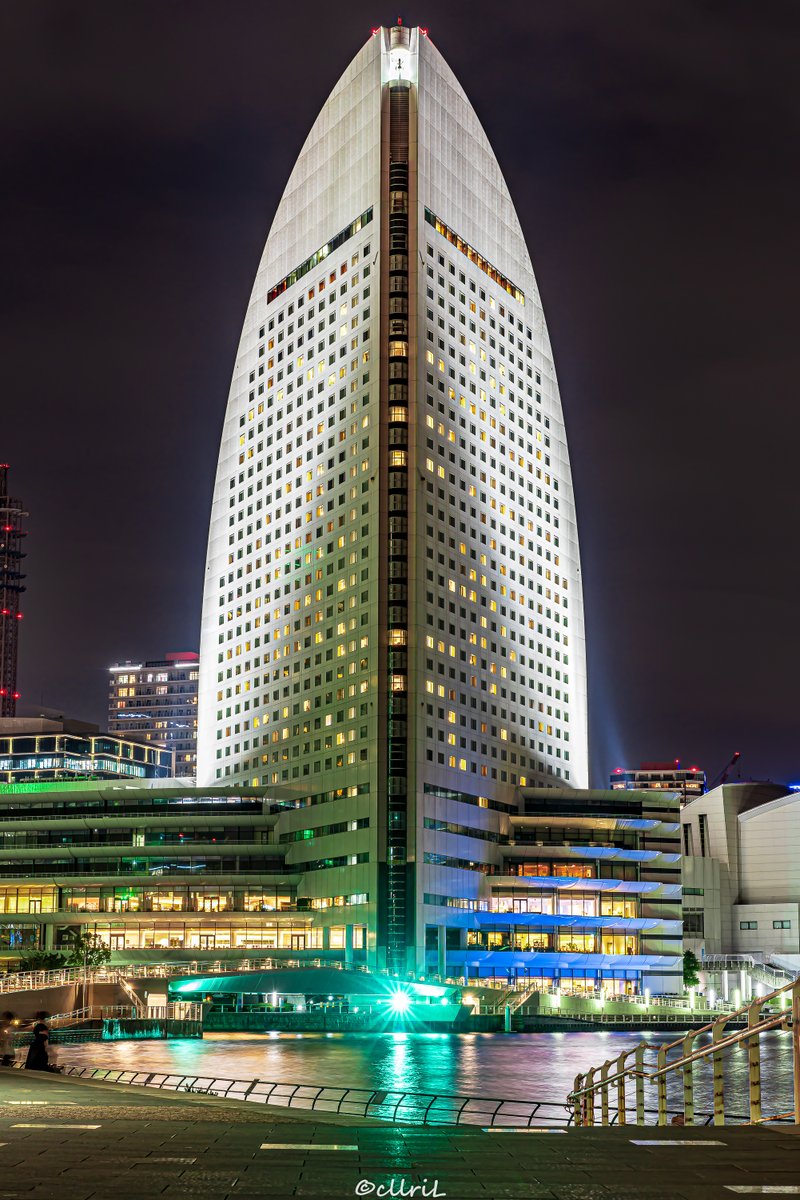 みなとみらい夜景

#環境の日はグリーン