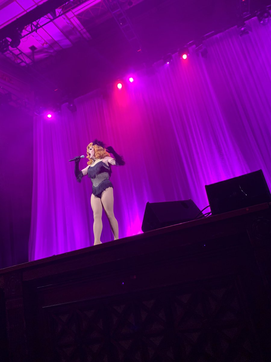 Avemariaxo's tweet photo. Mary Mac, Mary Mac on the floor. @marymacofficial #marymac #biancadelrio #unsanitizedtour https://t.co/CGFXQq4N2F