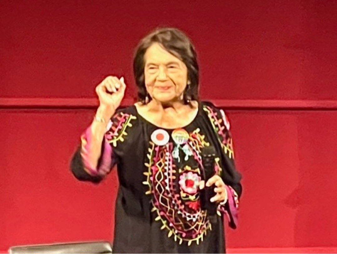 MuseumUnited's tweet photo. #DoloresHuerta recognized our effort to form our union, AMWU: “Workers are your parters. I hope the museum sits down with its workers. They want to bring film to life for people.”¡Sí se puede #academymuseumworkersunited #culturalworkersunited #academymuseum https://t.co/MWYlVG0aj9