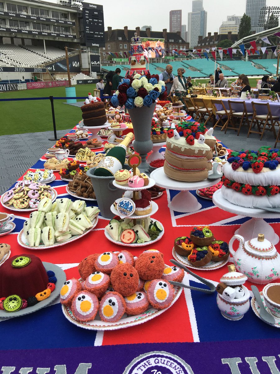 Gyles Brandreth tweet media