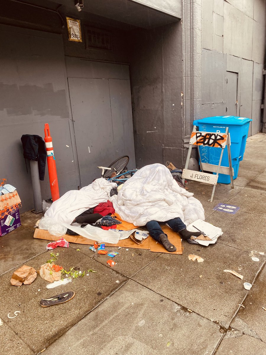 michaelniktaris's tweet photo. Dear @SpeakerPelosi,
Just walkin’round the world🌎 
in #SanFrancisco… hope all is
well in DC, or Ukraine or PacHeights
🎥🍿
hey @DonaldJTrumpJr can you
believe the USA🇺🇸gave $80billion
#2Ukraine, and we got people sleeping
in the rain here
$AMC #AMC #AMCnevergiveup🌧
@DanScavino https://t.co/qgAknO0sJy