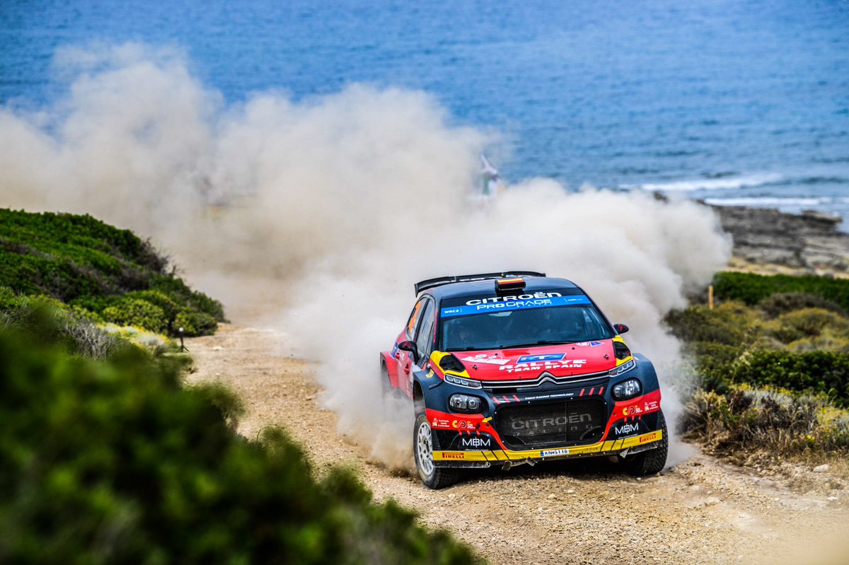 Rallye Team Spain (@rallyeteamspain) on Twitter photo ¡2º puesto en #WRC2 de <a href="/JanSolans/">Jan Solans</a> / <a href="/SanjuanRodri/">Rodrigo Sanjuán</a>! ¡Y 9ª posición en la general del <a href="/Rally_d_Italia/">Rally Italia Sardegna</a>!
Espectacular resultado para el <a href="/RallyeTeamSpain/">Rallye Team Spain</a> con este primer podio en la antesala de la clase reina del <a href="/OfficialWRC/">FIA World Rally Championship</a>.
¡Enhorabuena, chicos!👏
#RTS #TuFederación #ESPasión 🇪🇸 ¡2º puesto en #WRC2 de <a href="/JanSolans/">Jan Solans</a> / <a href="/SanjuanRodri/">Rodrigo Sanjuán</a>! ¡Y 9ª posición en la general del <a href="/Rally_d_Italia/">Rally Italia Sardegna</a>!
Espectacular resultado para el <a href="/RallyeTeamSpain/">Rallye Team Spain</a> con este primer podio en la antesala de la clase reina del <a href="/OfficialWRC/">FIA World Rally Championship</a>.
¡Enhorabuena, chicos!👏
#RTS #TuFederación #ESPasión 🇪🇸